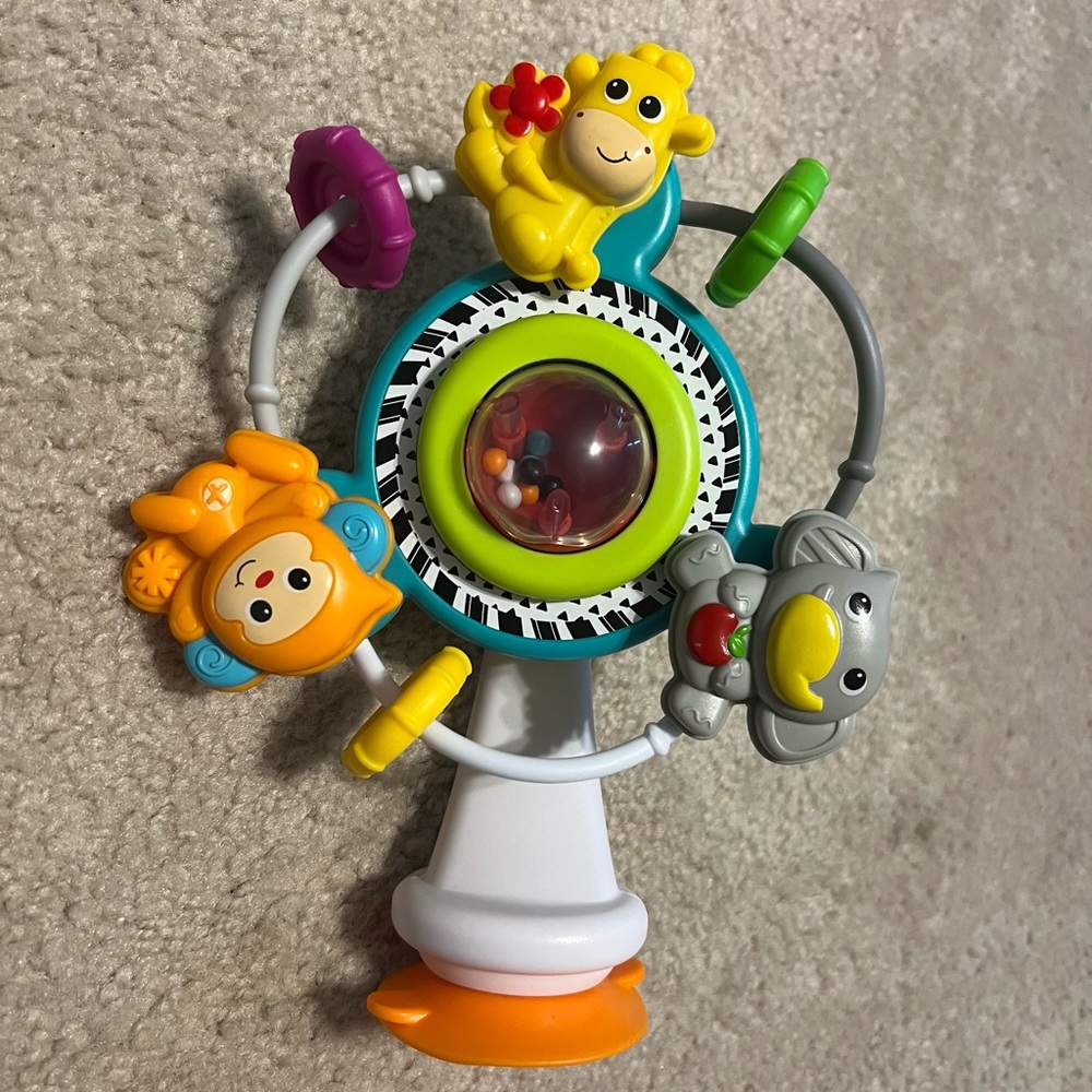 Baby carousel toy